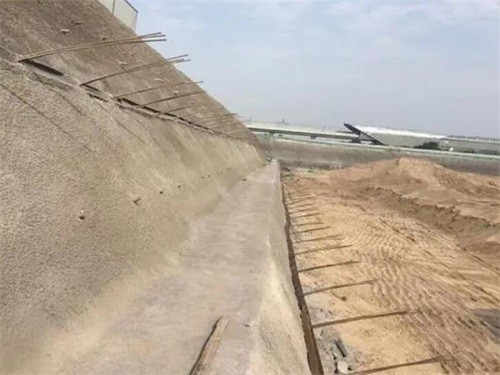 牟平河道边坡加固